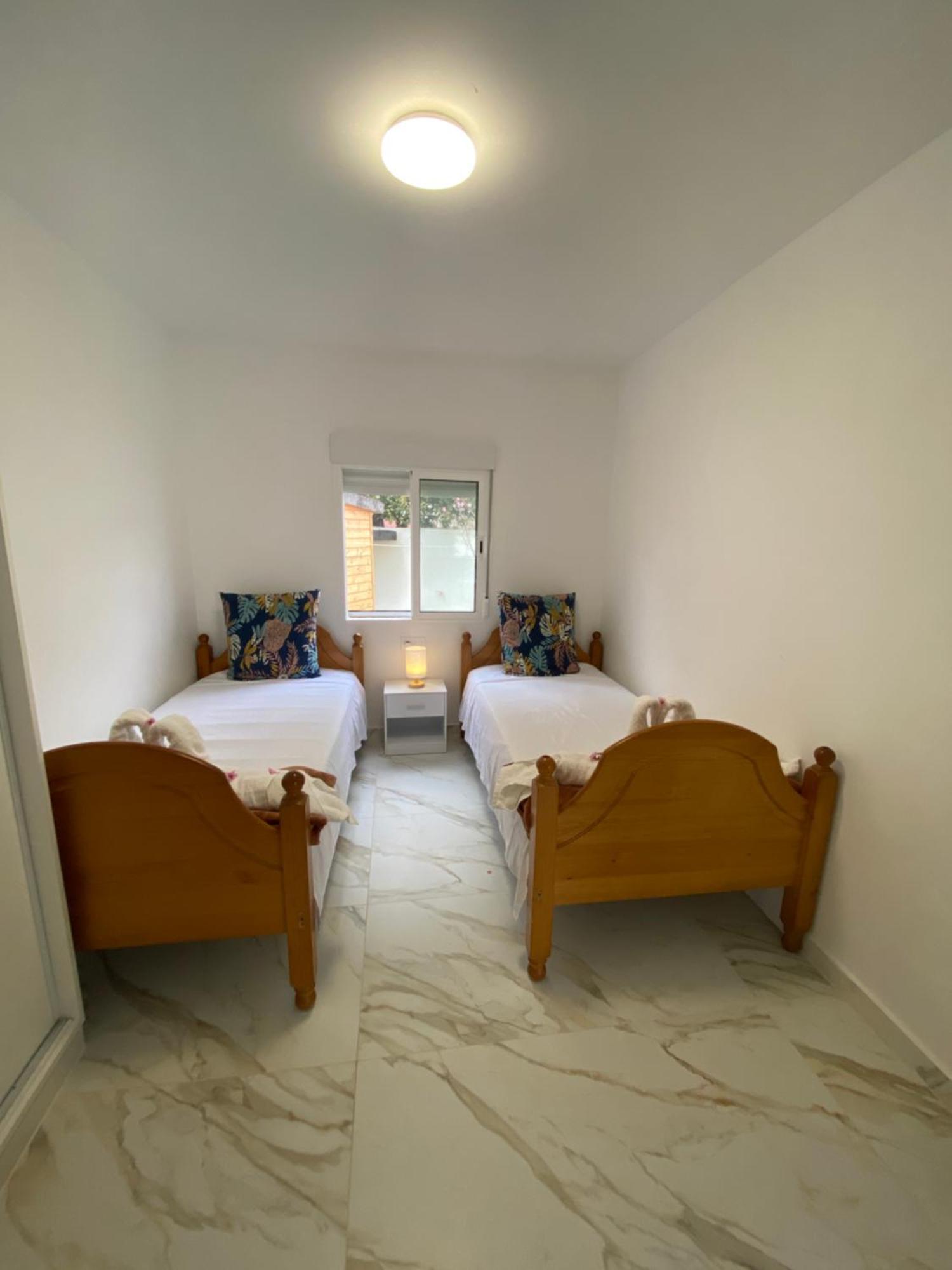 Requesens Playa Apartment Empuriabrava Bagian luar foto