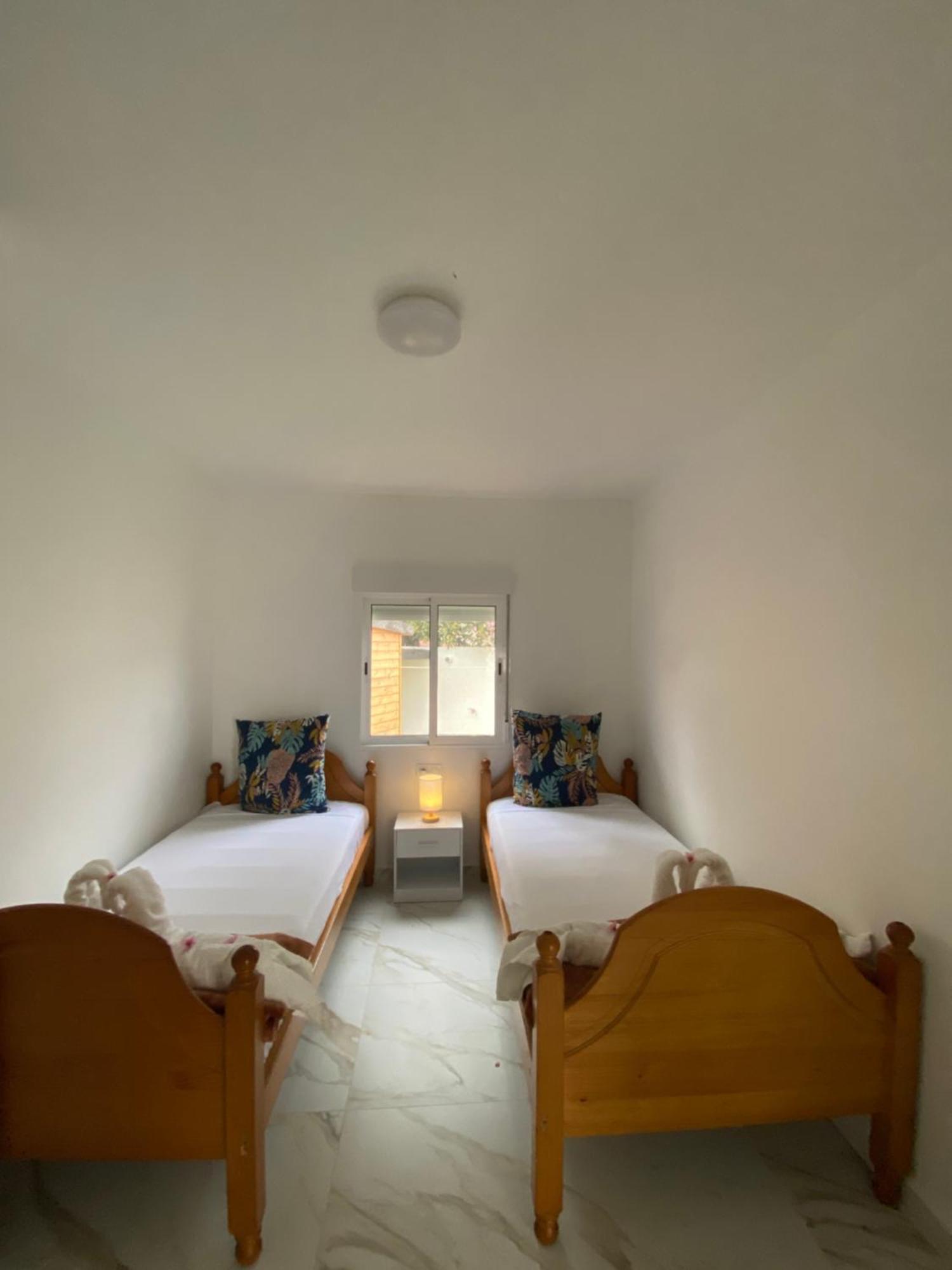 Requesens Playa Apartment Empuriabrava Bagian luar foto