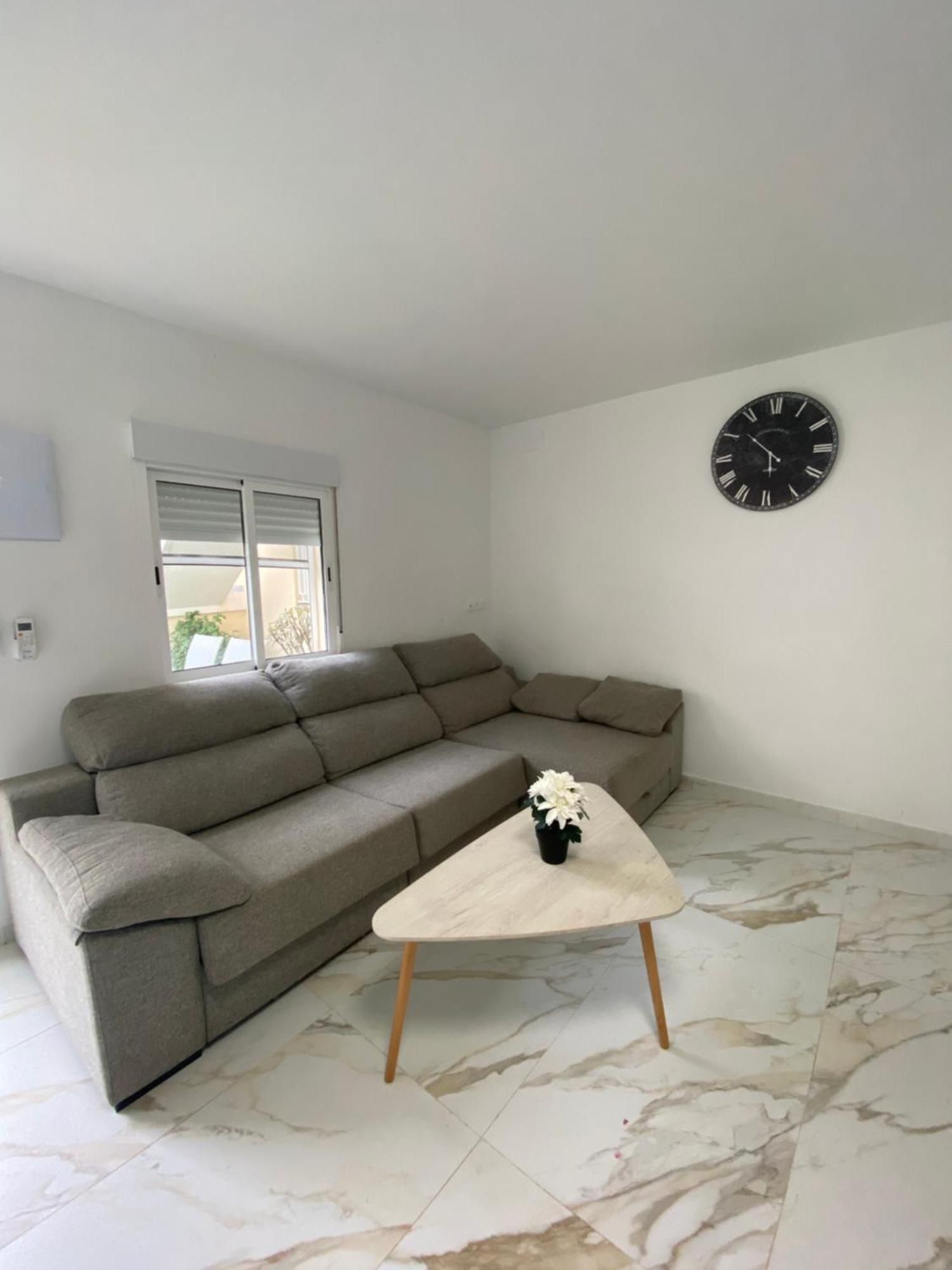 Requesens Playa Apartment Empuriabrava Bagian luar foto
