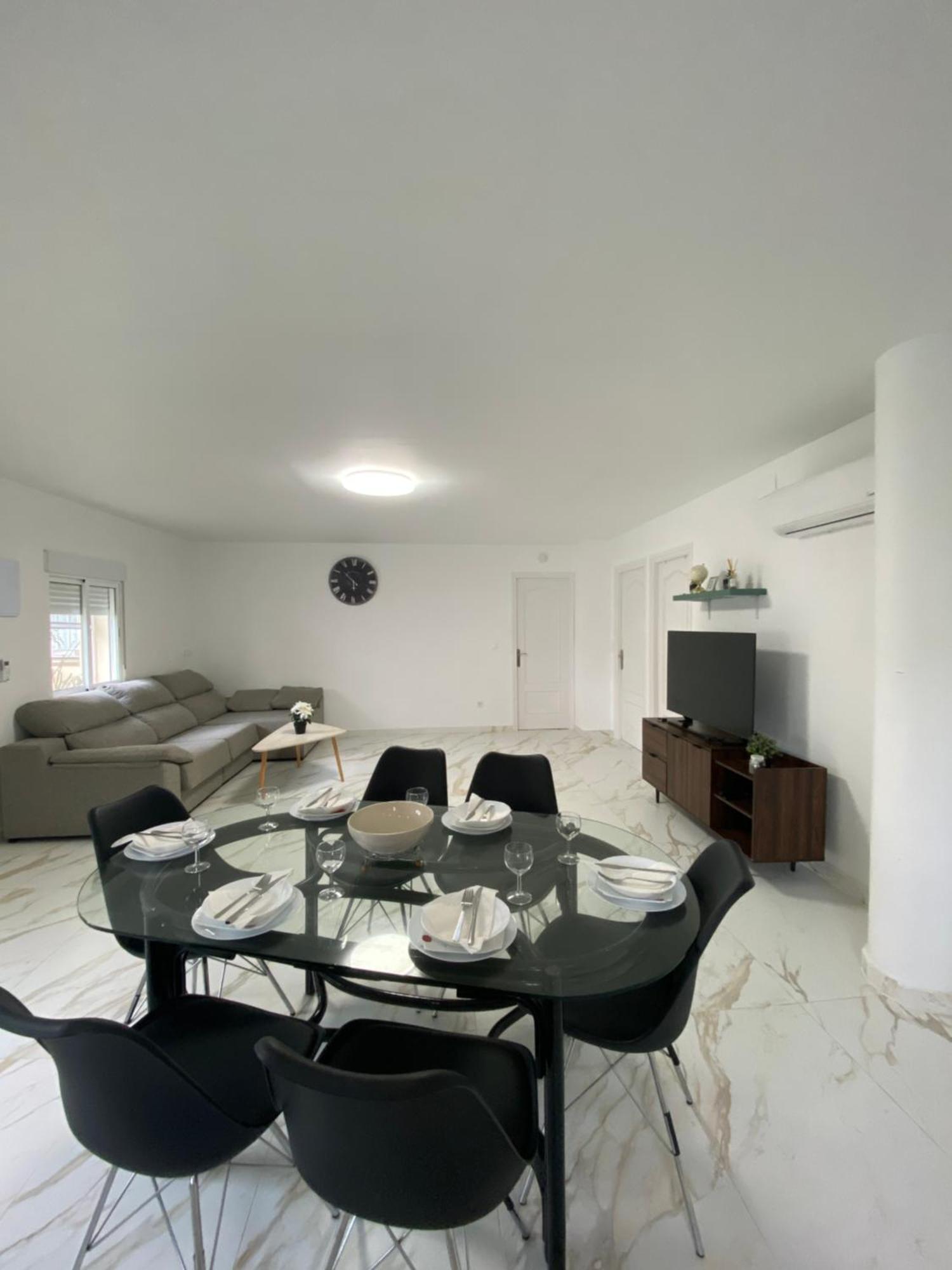 Requesens Playa Apartment Empuriabrava Bagian luar foto