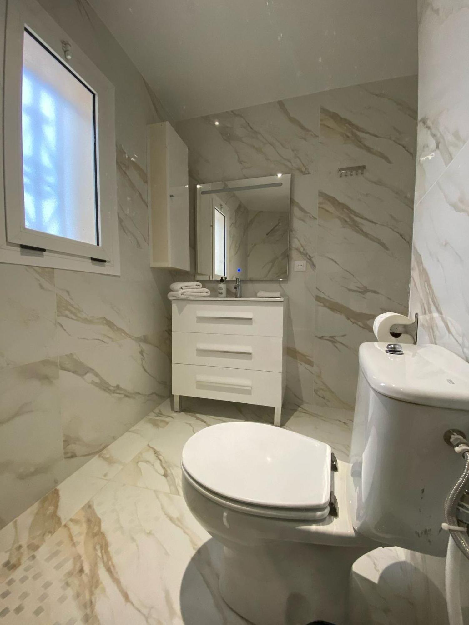 Requesens Playa Apartment Empuriabrava Bagian luar foto