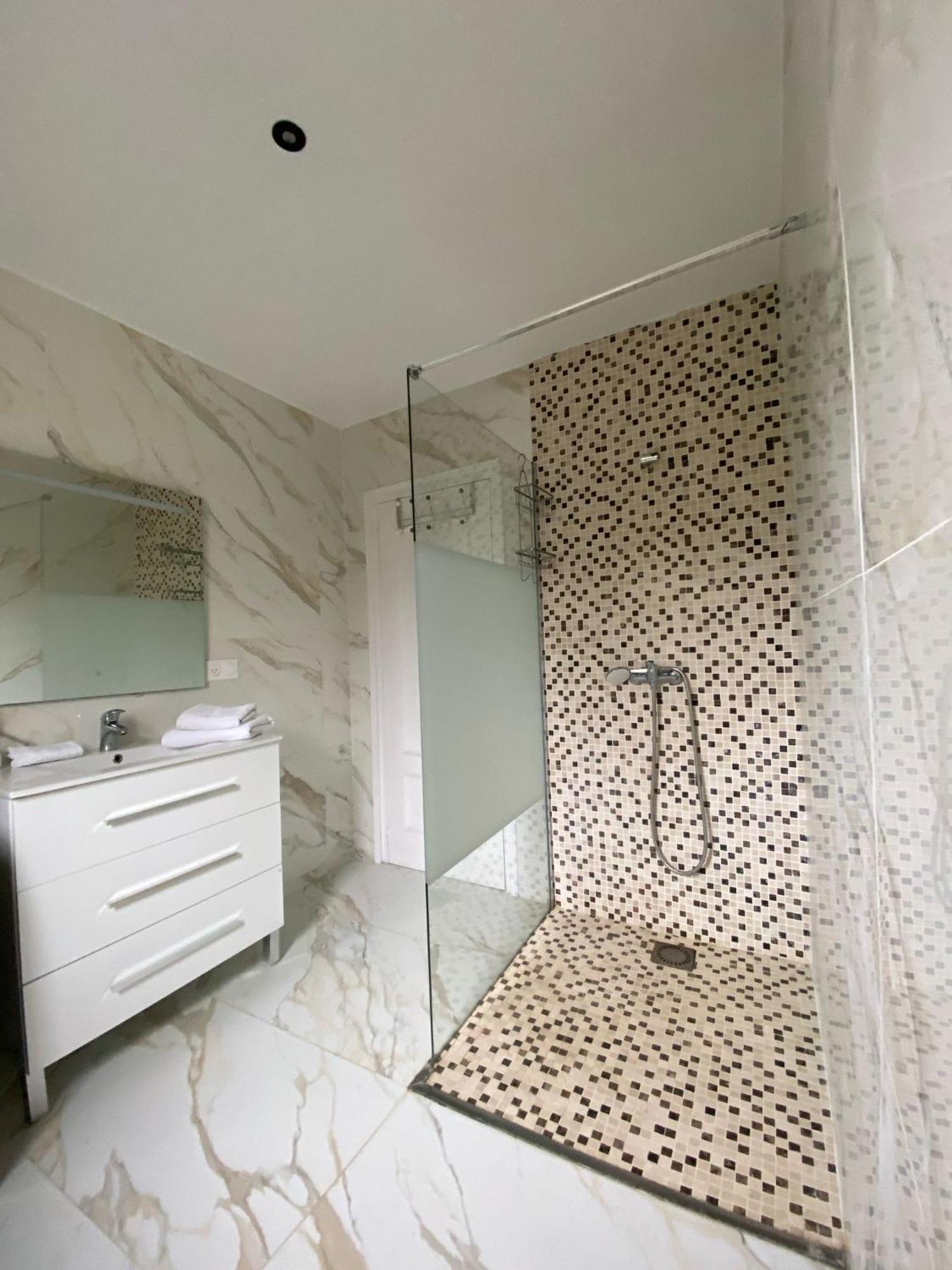 Requesens Playa Apartment Empuriabrava Bagian luar foto